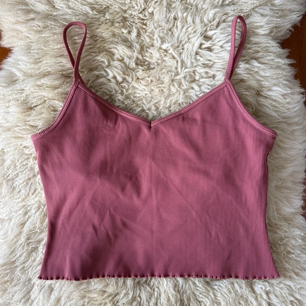 Gap Fit Ribbed V-Neck Cami Crop Tank Top - Dusty Rose - Picture 1 of 5